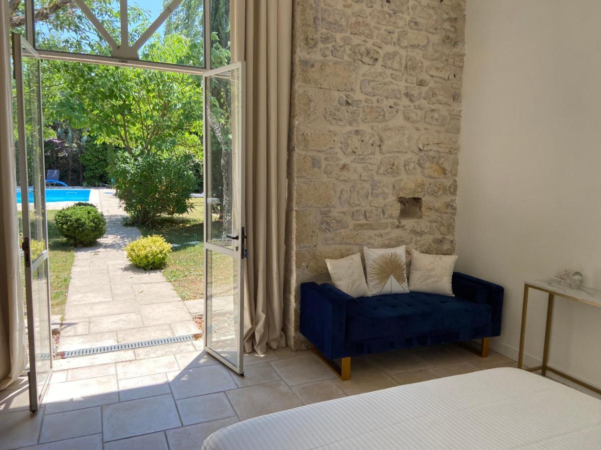 Jas De Berrias Chambre D'Hote ภายนอก รูปภาพ
