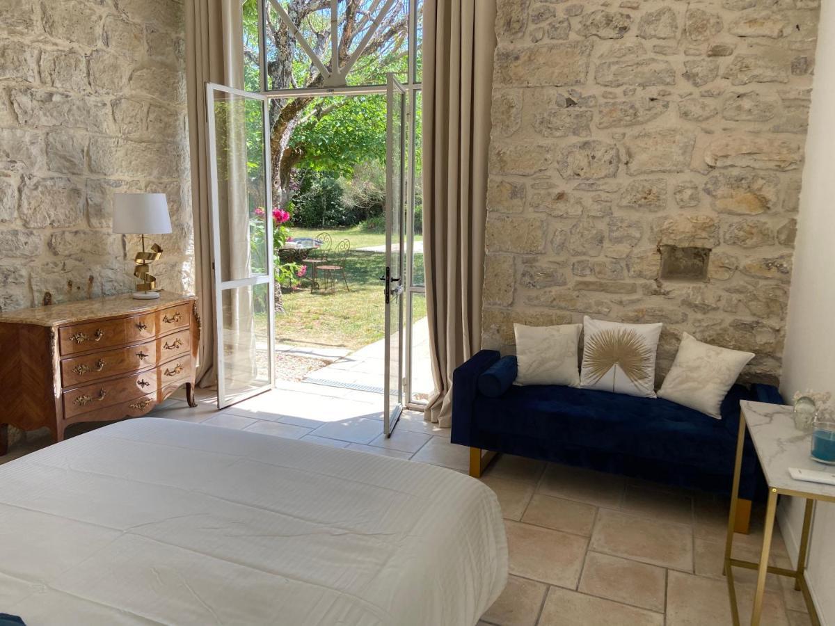 Jas De Berrias Chambre D'Hote ภายนอก รูปภาพ